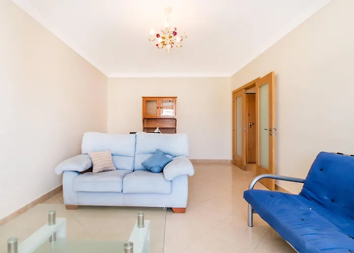 Golden Cliff Apartment